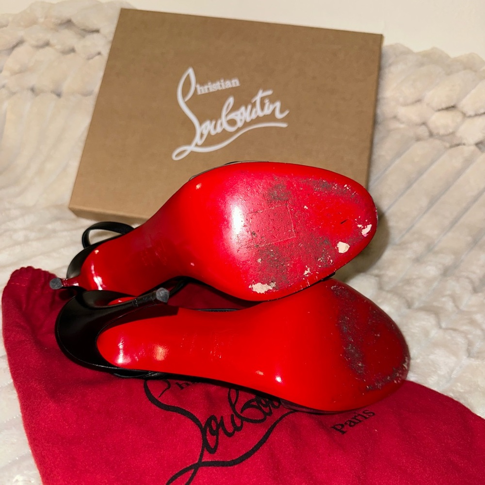 Black Christian louboutin size 40.5